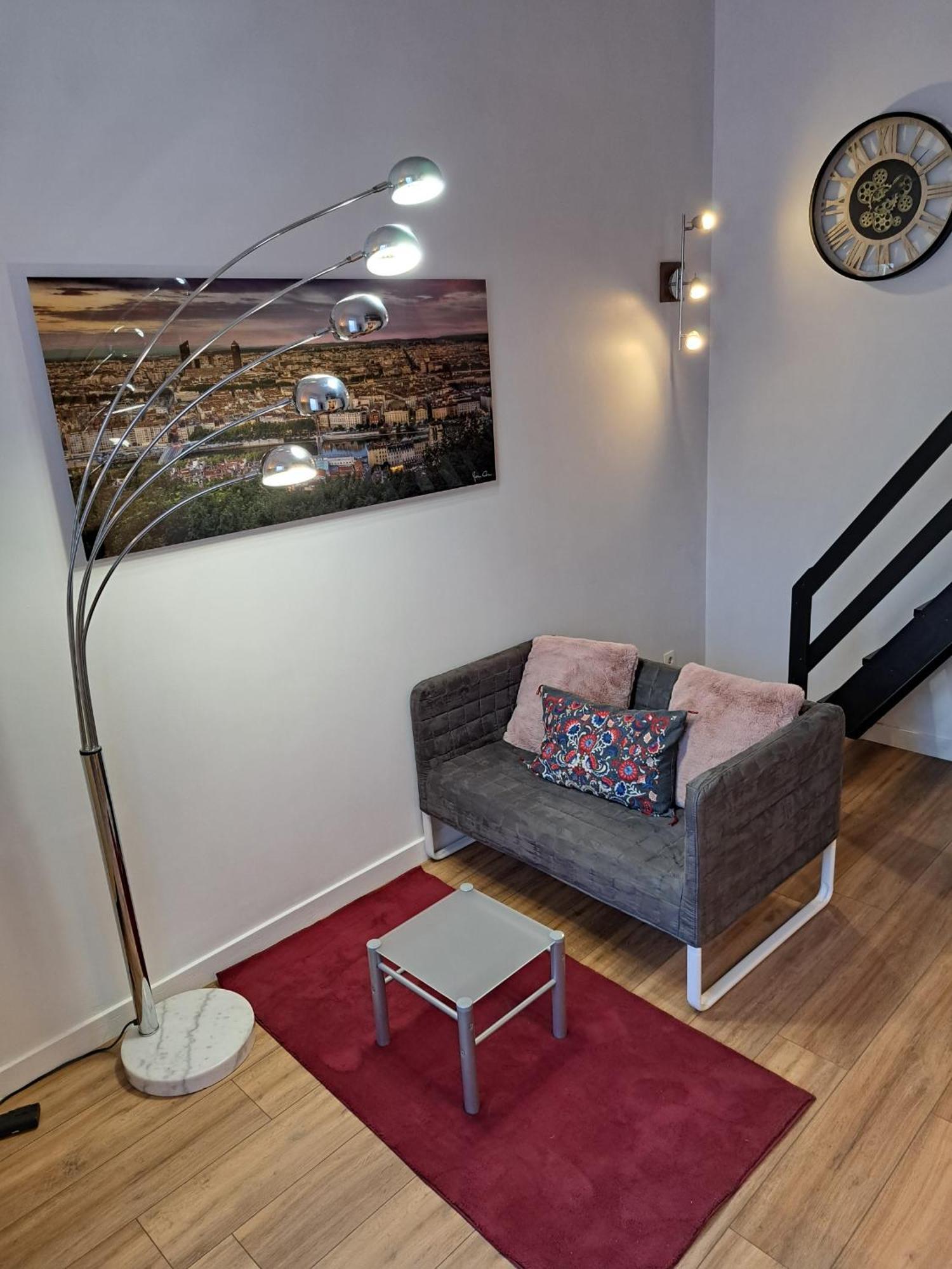 Studio Cosy Entierement Renove A Deux Pas De Lyon Fontaines-sur-Saone Ngoại thất bức ảnh